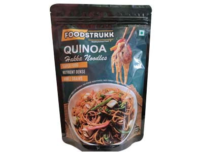 Quinoa Hakka Noodles (FoodStrukk)