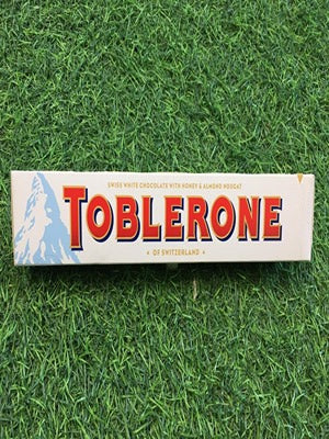 Swiss White Chocolate with Honey & Almond Noucat (Toblerone)